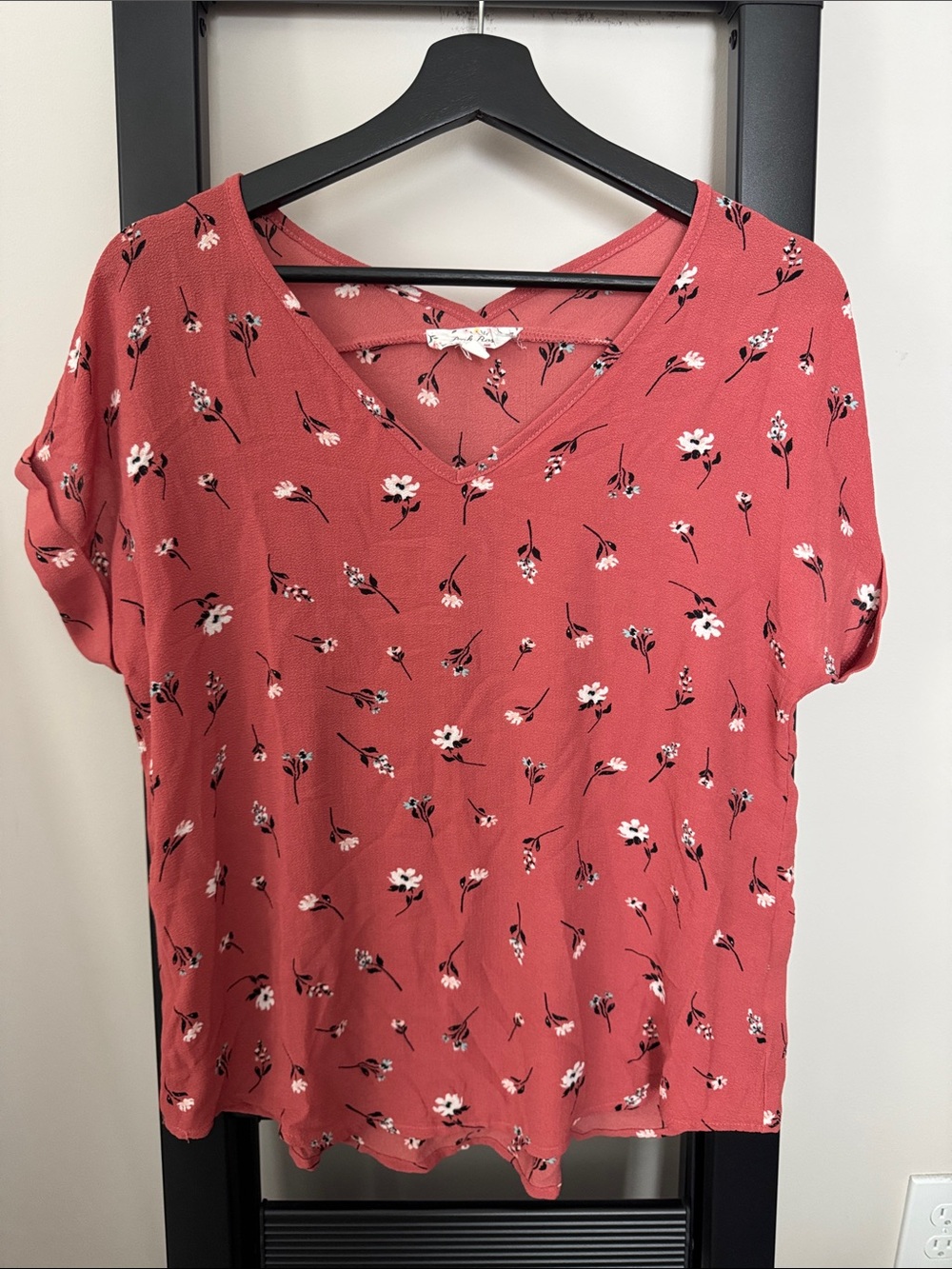 Pink Rose Rose Dusty Floral V-Neck Short Sleeve Blouse